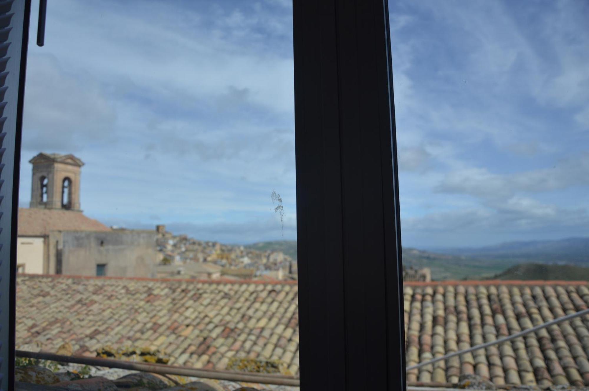 Apartamento I Colori Della Sicilia Noblesse Caltagirone Exterior foto